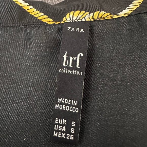 Zara Button Up - Picture 5 of 5
